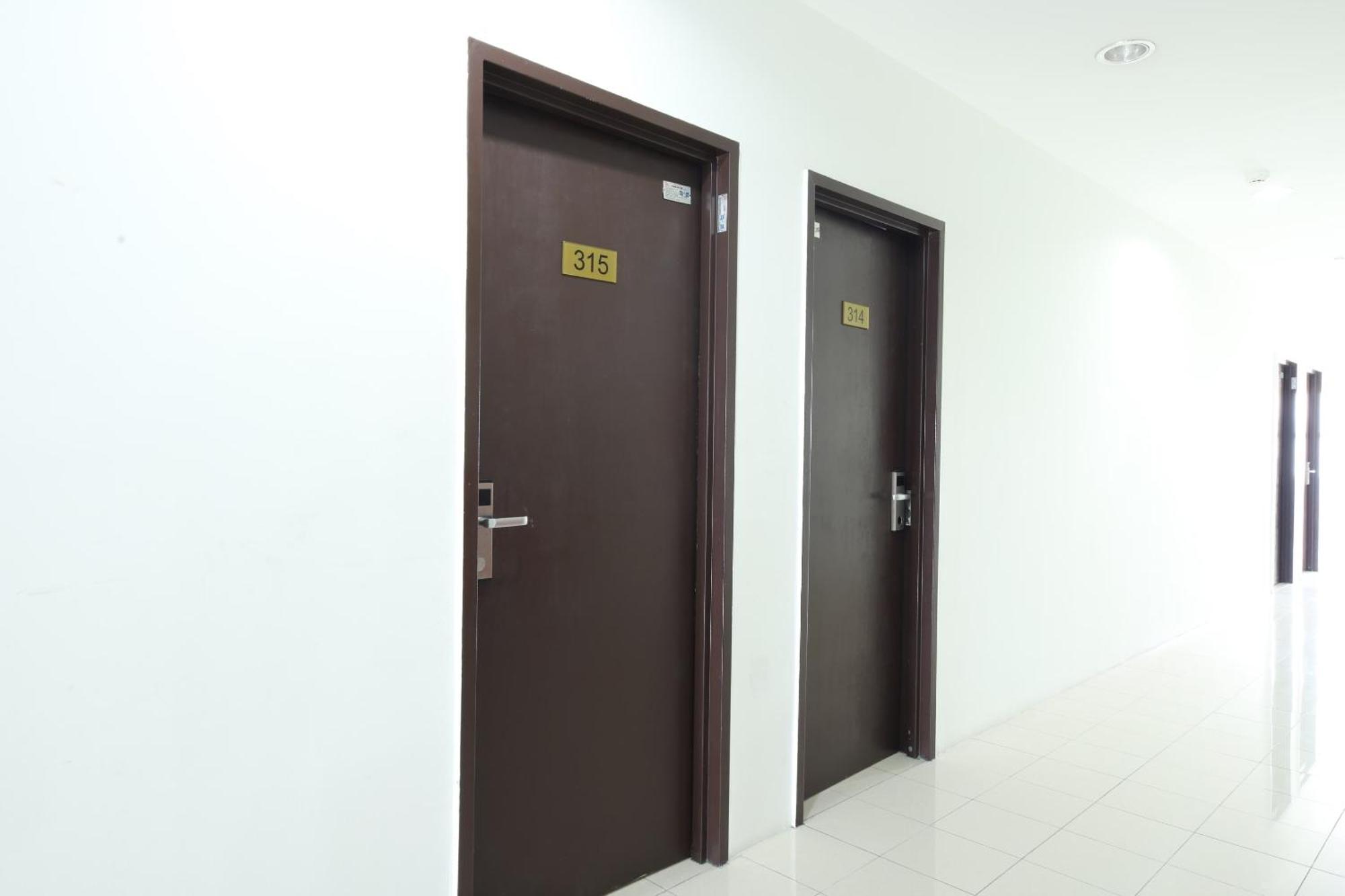 OYO 502 Midah Inn Puchong Exterior foto